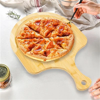 لوحة بيتزا الخيزران مع مقابض